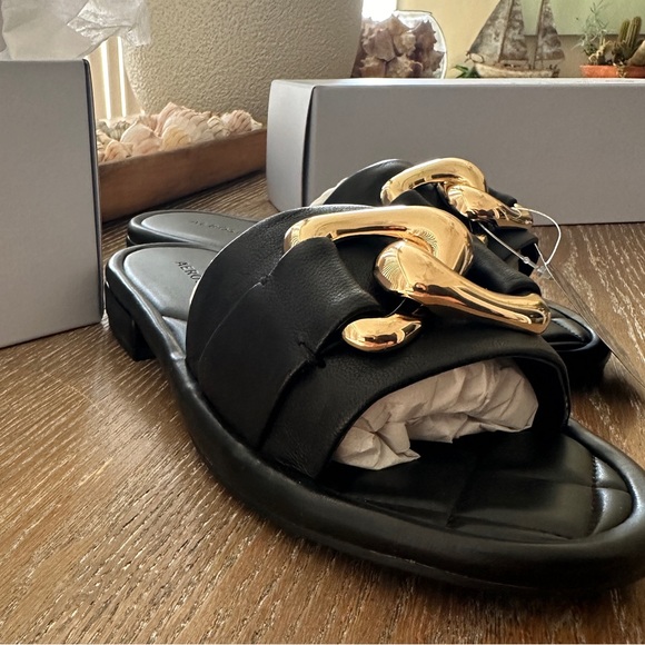 NWT Aerosoles Sz 6 Black & Gold Ortholites Luxury - never worn - Picture 3 of 10